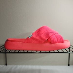 Toms Vibrant Pink Ribbed Slides